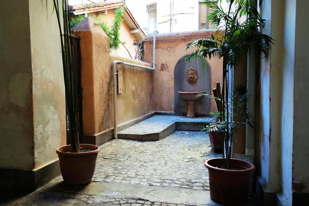 Scala In Trastevere Roma Oda fotoğraf